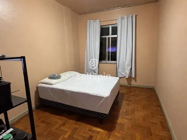 Kitnet 1 quarto e 1 banheiro, para alugar, no bairro Centro em Niterói