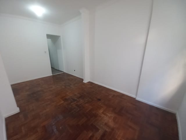 Foto do Kitnet - EXCELENTE CONJUGADO NA PRAIA DE BOTAFOGO | Novo Mundo Administradora Ltda