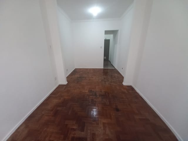 Foto do Kitnet - EXCELENTE CONJUGADO NA PRAIA DE BOTAFOGO | Novo Mundo Administradora Ltda