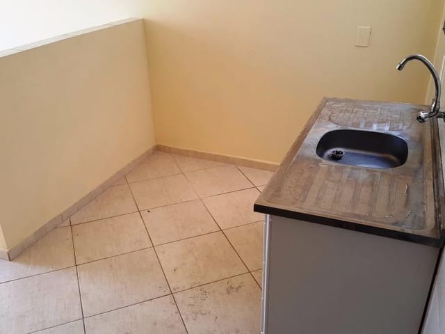 Foto do Kitnet - Kitnet, 40 m² - venda por R$ 145.000,00 ou aluguel por R$ 895,00 - Jardim Simus - Sorocaba/SP | Ary Proenca Negócios Imobiliários Ltda
