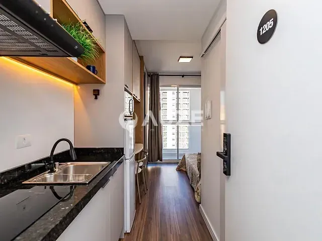 Kitnet com 19m² 1 quarto e 1 banheiro, à venda, no bairro Centro em Curitiba