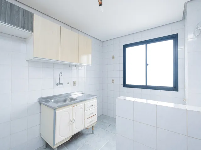 Kitnet com 30m² 1 quarto e 1 banheiro, para alugar, no bairro Centro em Pelotas