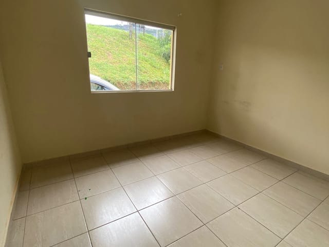 Kitnet 1 quarto e 1 banheiro, para alugar, no bairro Pessegueiro em Extrema
