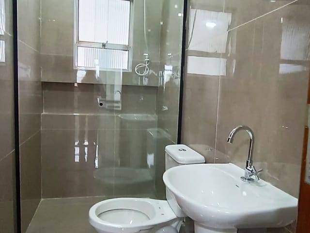 Kitnet 1 quarto e 1 banheiro, para alugar, no bairro Parque das Nações em Santo André