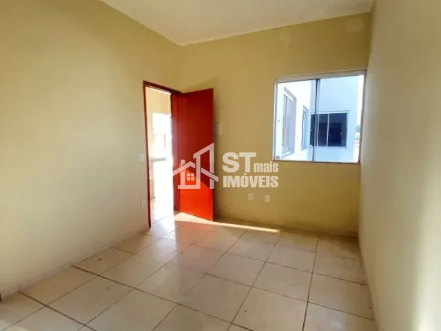 Kitnet com 30m² 1 quarto e 1 banheiro, para alugar, no bairro Centro em Andradas