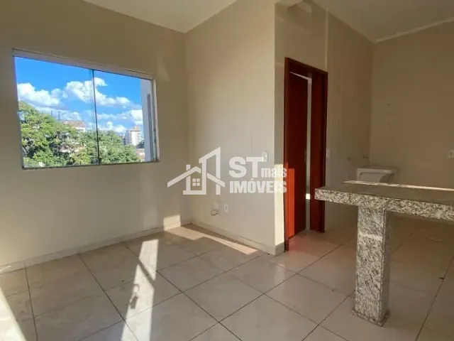 Kitnet com 30m² 1 quarto e 1 banheiro, para alugar, no bairro Centro em Andradas
