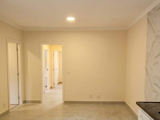 Kitnet 1 quarto e 1 banheiro, para alugar, no bairro Cidade Nova Heliópolis em São Paulo