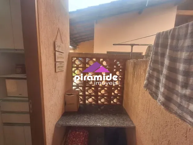 Kitnet com 36m² 1 quarto e 1 banheiro, à venda, no bairro Jardim Casa Branca em Caraguatatuba