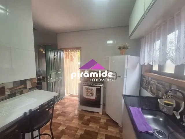 Kitnet com 36m² 1 quarto e 1 banheiro, à venda, no bairro Jardim Casa Branca em Caraguatatuba