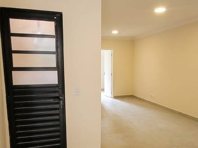 Kitnet 1 quarto e 1 banheiro, para alugar, no bairro Cidade Nova Heliópolis em São Paulo