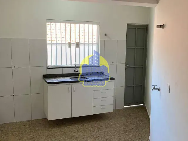 Kitnet com 40m² 1 quarto e 1 banheiro, para alugar, no bairro Jaguaré em São Paulo