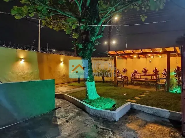 Kitnet 1 quarto e 1 banheiro, à venda, no bairro Porto Novo em Caraguatatuba