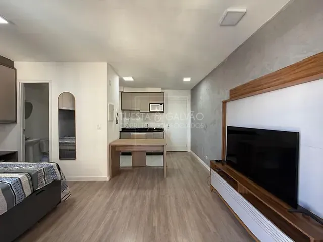 Kitnet com 28m², para alugar, no bairro Capão Raso em Curitiba