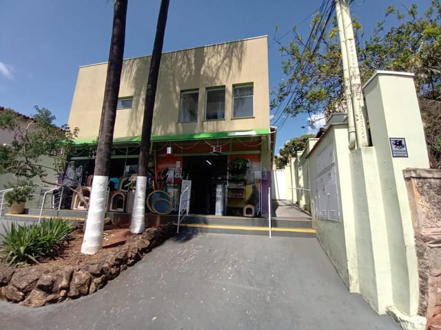 Kitnet com 200m² 1 quarto e 1 banheiro, para alugar, no bairro Centro em São João da Boa Vista