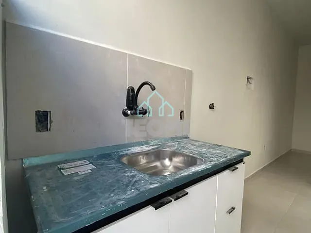 Kitnet 1 quarto e 1 banheiro, para alugar, no bairro Esplanada Independência em Taubaté