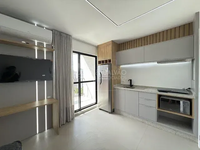 Kitnet com 23m², para alugar, no bairro Novo Mundo em Curitiba