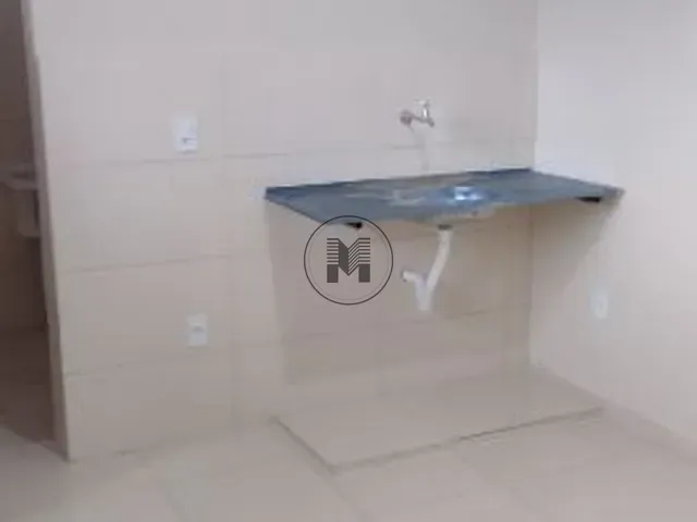 Kitnet com 30m² 1 quarto e 1 banheiro, para alugar, no bairro Pedregulho em Guaratinguetá