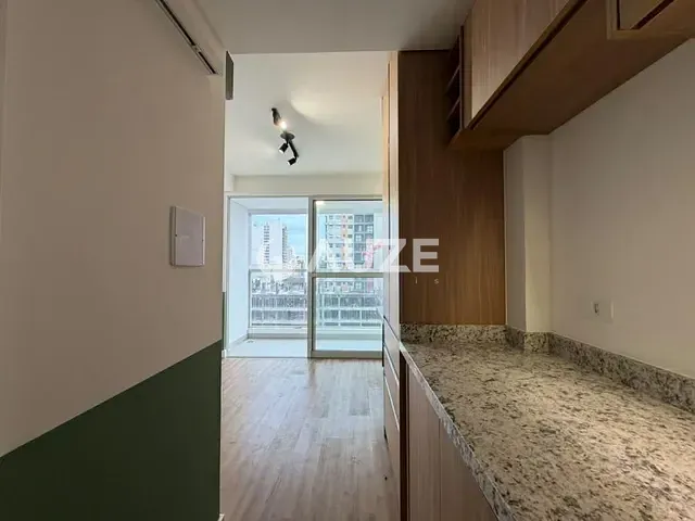 Kitnet com 19m² 1 quarto e 1 banheiro, à venda, no bairro Centro em Curitiba