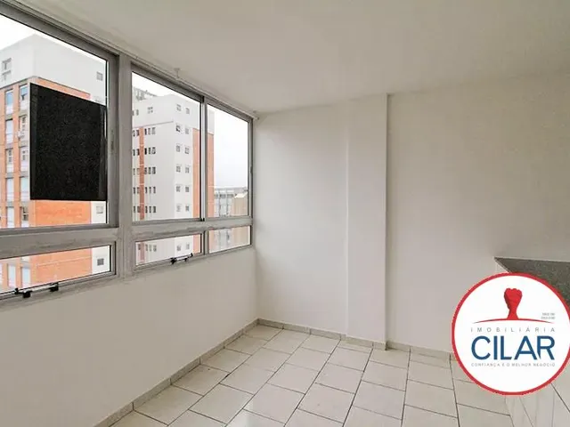 Kitnet 1 quarto e 1 banheiro, para alugar, no bairro Centro em Curitiba