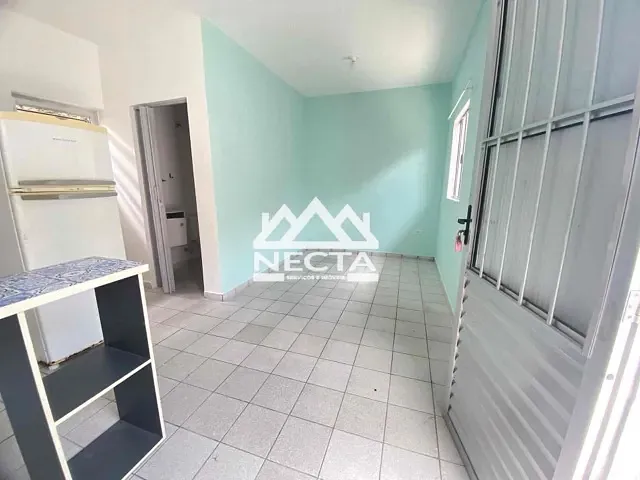 Kitnet com 25m² 1 quarto e 1 banheiro, à venda, no bairro Centro em Caraguatatuba