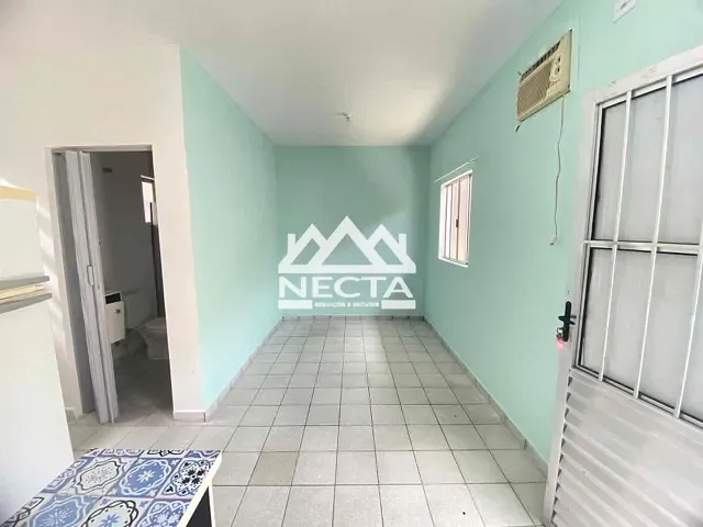 Kitnet com 25m² 1 quarto e 1 banheiro, à venda, no bairro Centro em Caraguatatuba