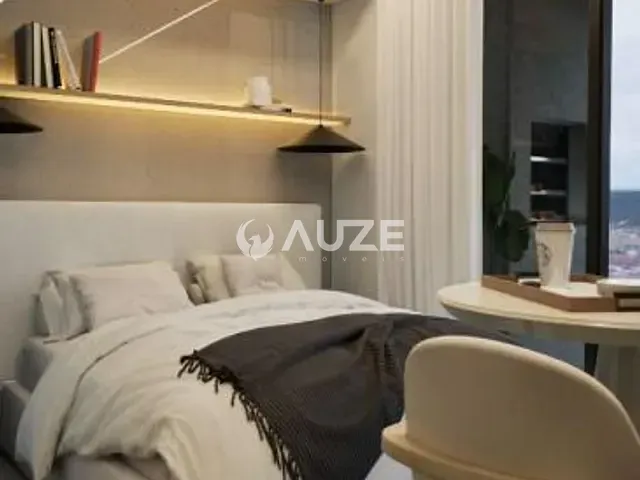 Kitnet com 25m², à venda, no bairro Água Verde em Curitiba