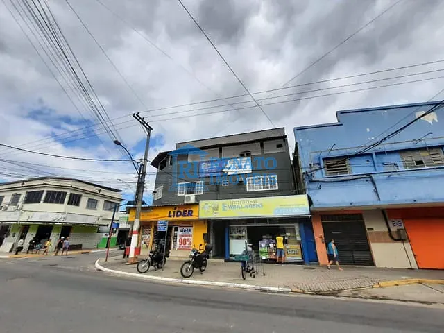 Kitnet 1 quarto e 1 banheiro, para alugar, no bairro Centro em Maricá