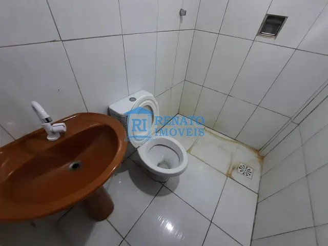 Kitnet 1 quarto e 1 banheiro, para alugar, no bairro Centro em Maricá