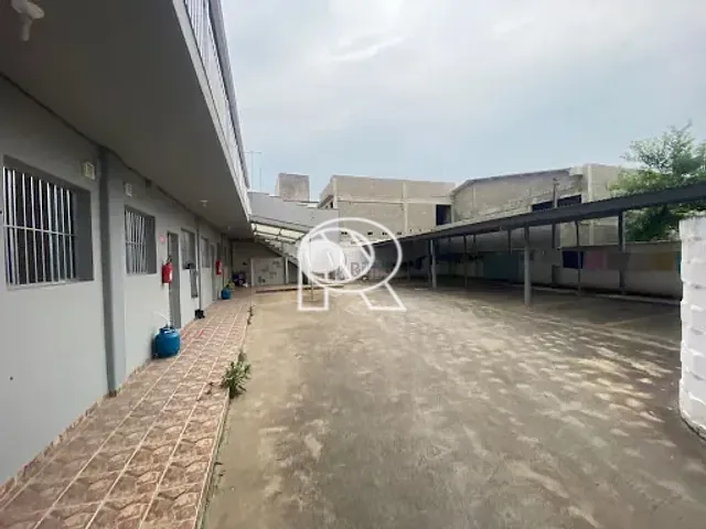 Kitnet para alugar, no bairro Centro em Registro
