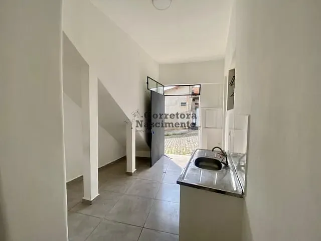 Kitnet com 40m² 1 quarto e 1 banheiro, para alugar, no bairro Jardim Bela Vista em Jacareí