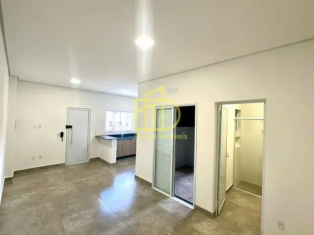 Kitnet 1 quarto e 1 banheiro, à venda ou para alugar, no bairro Jardim Simus em Sorocaba