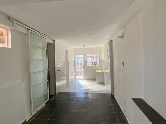 Foto do Kitnet - Kitnet para locação, Vila Nílton Teixeira, Lavras, MG | Burgarelli Imóveis