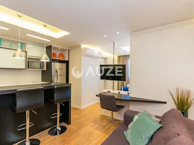 Kitnet com 33m² 1 quarto e 1 banheiro, à venda, no bairro Vila Izabel em Curitiba
