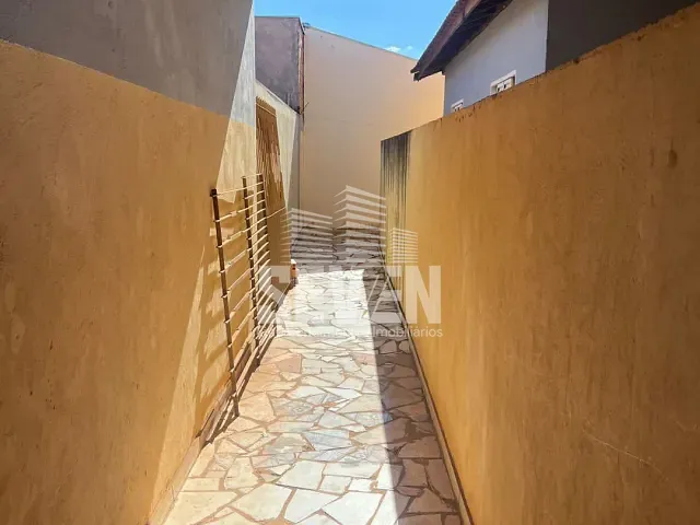 Kitnet 1 quarto e 1 banheiro, para alugar, no bairro Conjunto Habitacional Isaura Pitta Garms em Bauru