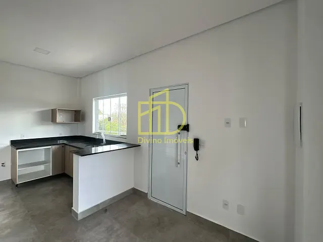 Kitnet 1 quarto e 1 banheiro, à venda ou para alugar, no bairro Jardim Simus em Sorocaba