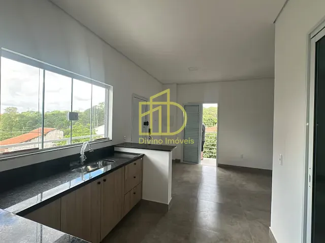 Kitnet 1 quarto e 1 banheiro, à venda ou para alugar, no bairro Jardim Simus em Sorocaba