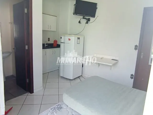 Kitnet 1 quarto e 1 banheiro, para alugar, no bairro Centro em Piratuba