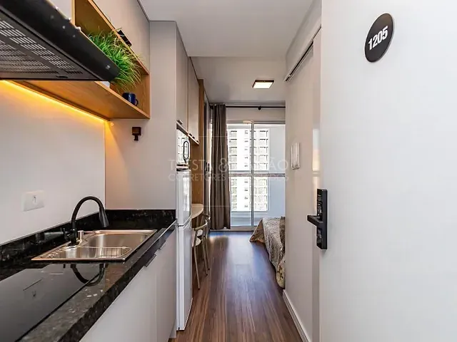Kitnet com 19m² 1 quarto e 1 banheiro, à venda, no bairro Centro em Curitiba