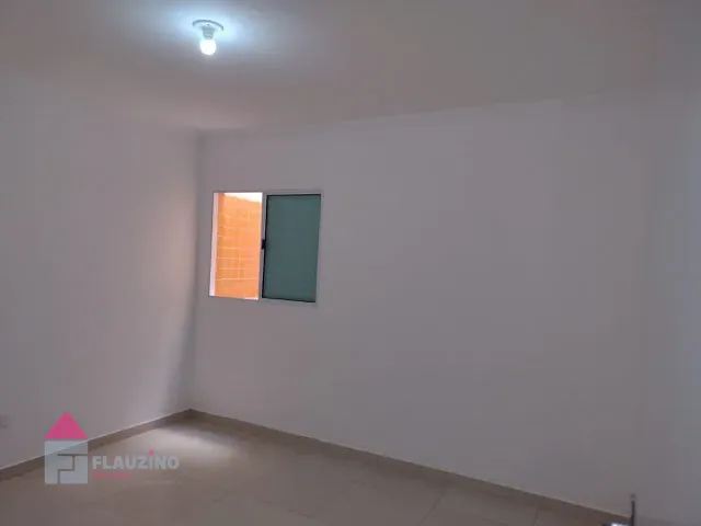 Kitnet com 35m² 1 quarto e 1 banheiro, para alugar, no bairro Jardim São Luís em São Paulo