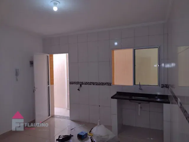 Kitnet com 35m² 1 quarto e 1 banheiro, para alugar, no bairro Jardim São Luís em São Paulo