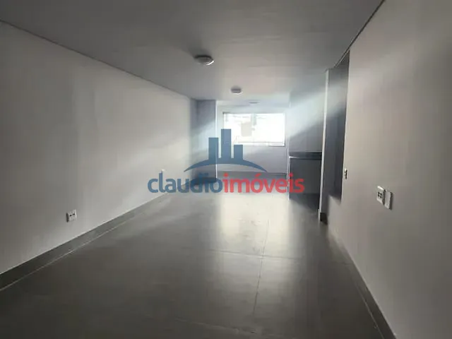 Kitnet 1 quarto e 1 banheiro, para alugar, no bairro Centro em Barra Mansa