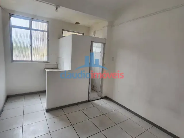 Kitnet 1 quarto e 1 banheiro, para alugar, no bairro Ano Bom em Barra Mansa