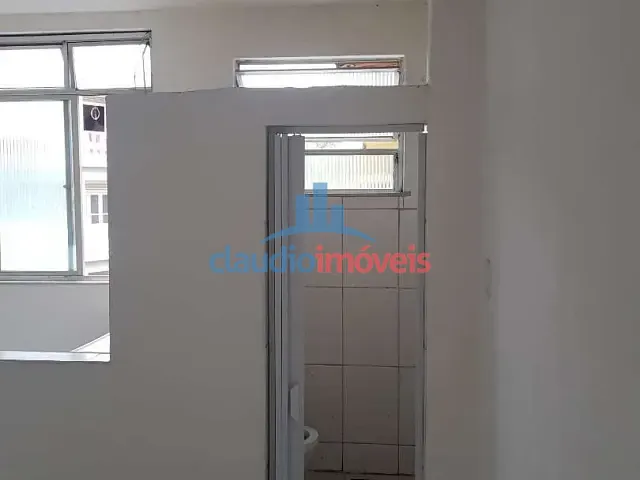 Kitnet 1 quarto e 1 banheiro, para alugar, no bairro Ano Bom em Barra Mansa