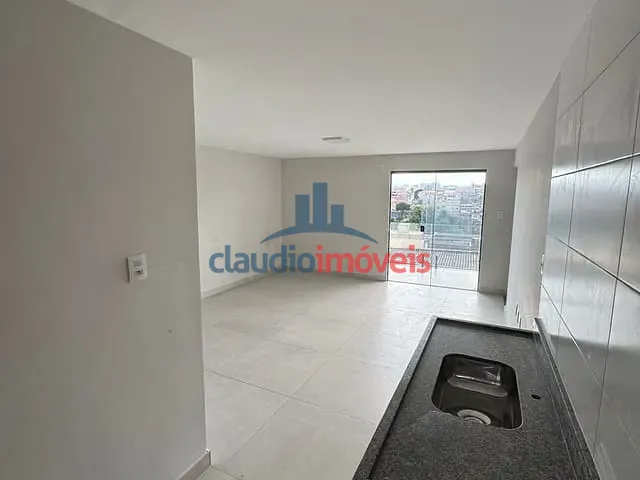 Kitnet 1 quarto e 1 banheiro, para alugar, no bairro São Geraldo em Volta Redonda