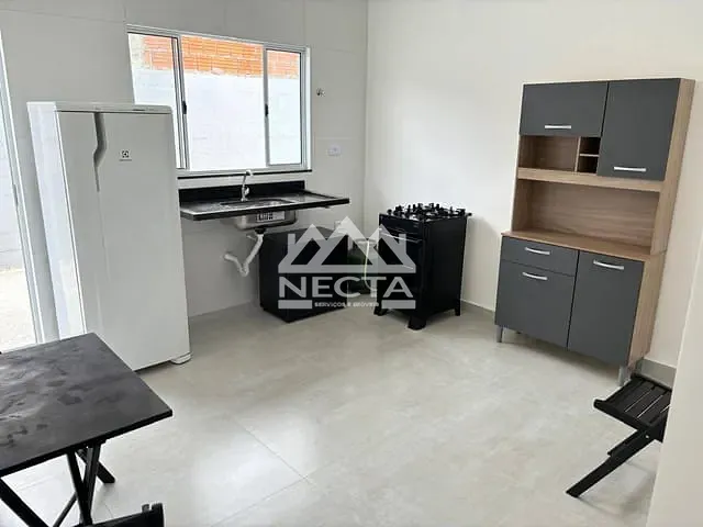 Kitnet com 30m² 1 quarto e 1 banheiro, para alugar, no bairro Pontal de Santa Marina em Caraguatatuba