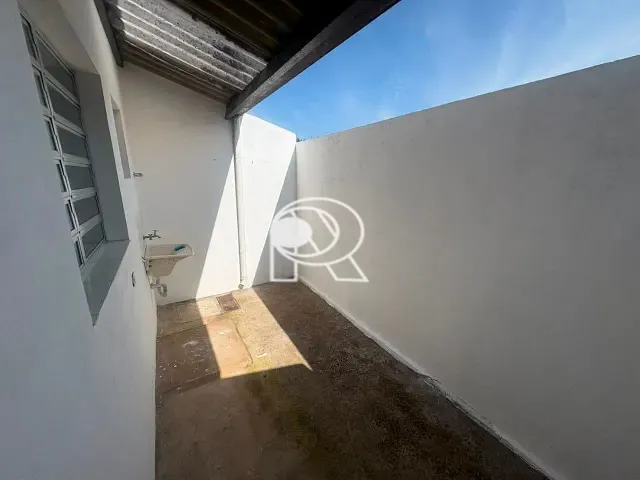 Kitnet 1 quarto e 1 banheiro, para alugar, no bairro Vila Nova Ribeira em Registro