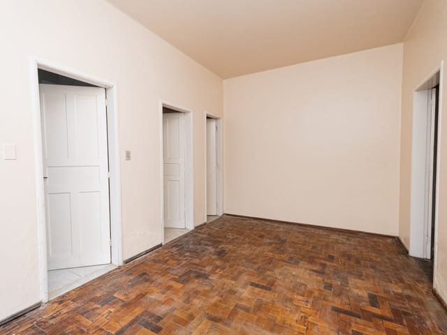 Apartamento 1 quarto e 2 banheiros, para alugar, no bairro Centro em Pelotas