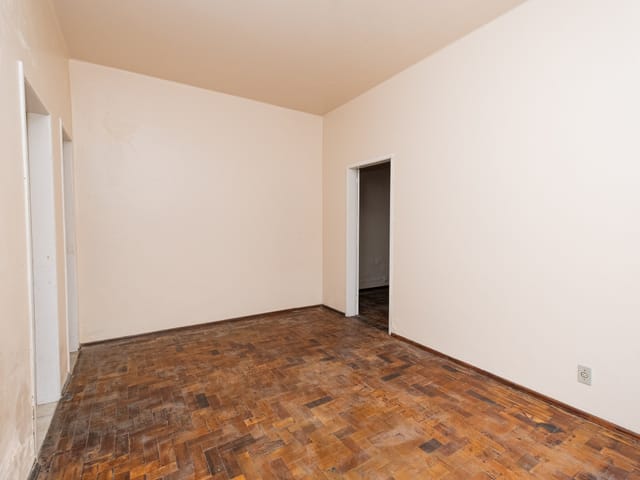 Apartamento 1 quarto e 2 banheiros, para alugar, no bairro Centro em Pelotas