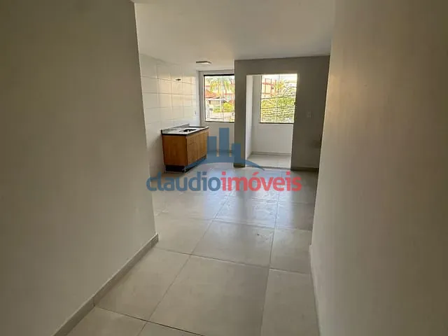 Kitnet 1 quarto e 1 banheiro, para alugar, no bairro São Geraldo em Volta Redonda