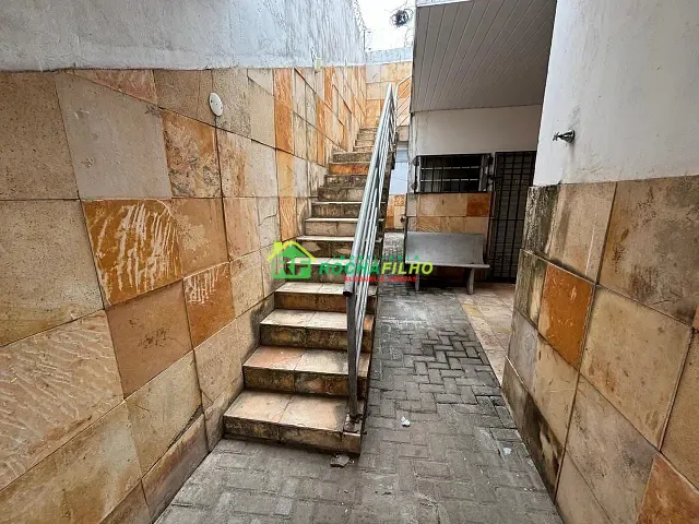 Kitnet com 13m² 1 quarto e 1 banheiro, para alugar, no bairro Redenção em Teresina